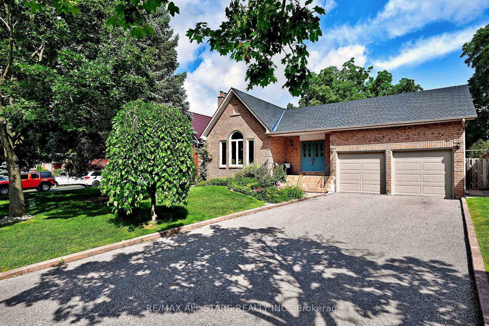 34 Captain Armstrong Lane • Markham, ON photo 1