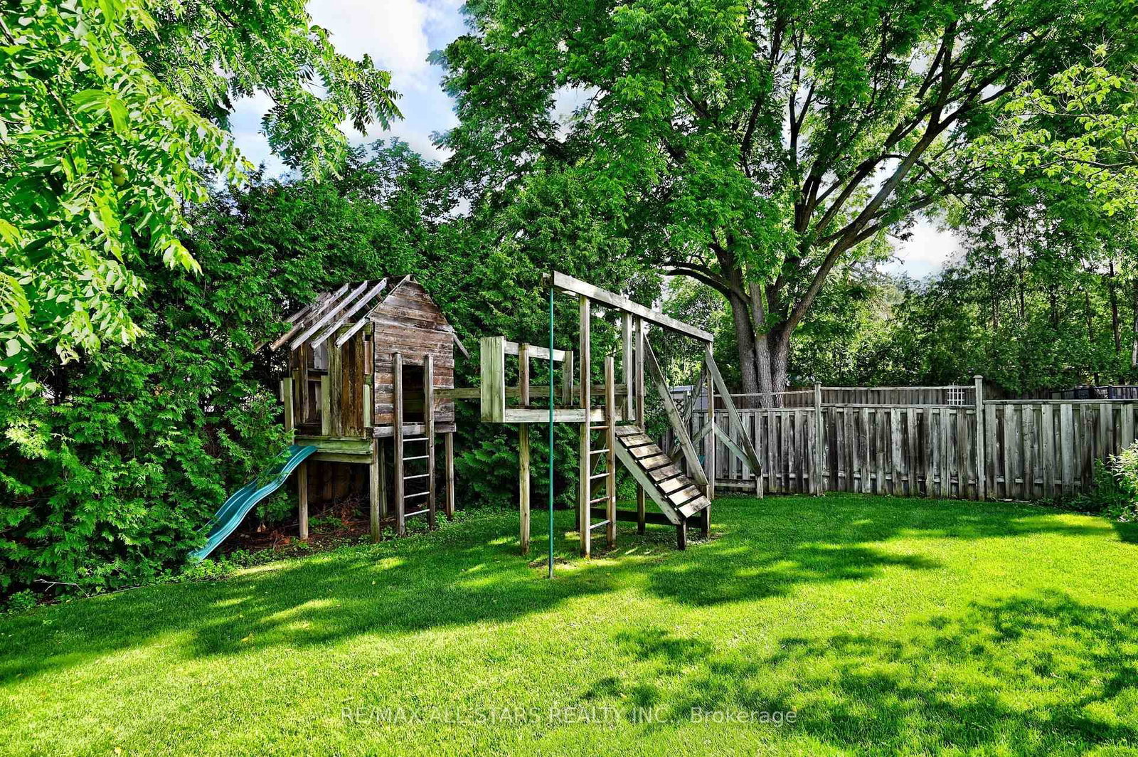 34 Captain Armstrong Lane • Markham, ON photo 36