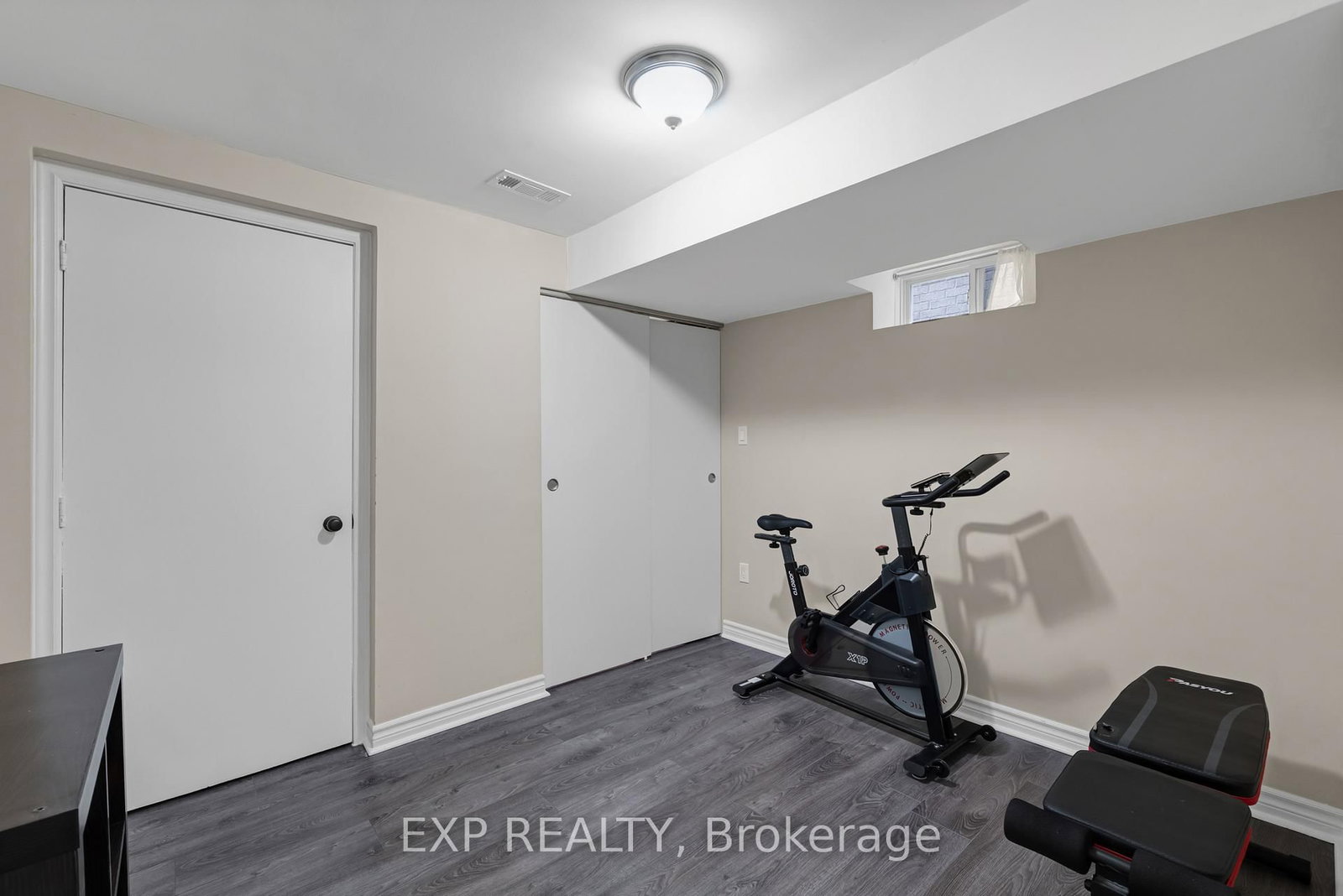 320 Dowson Loop • Newmarket, ON photo 39