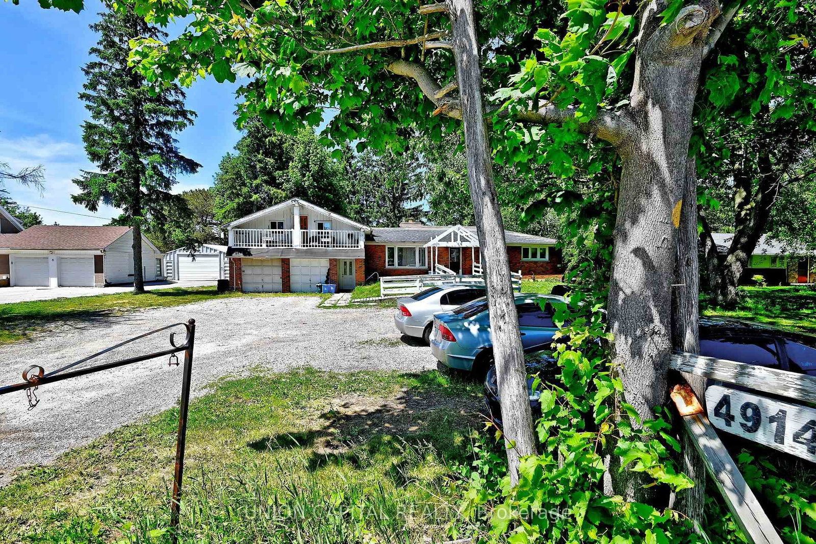 Listing Image 5