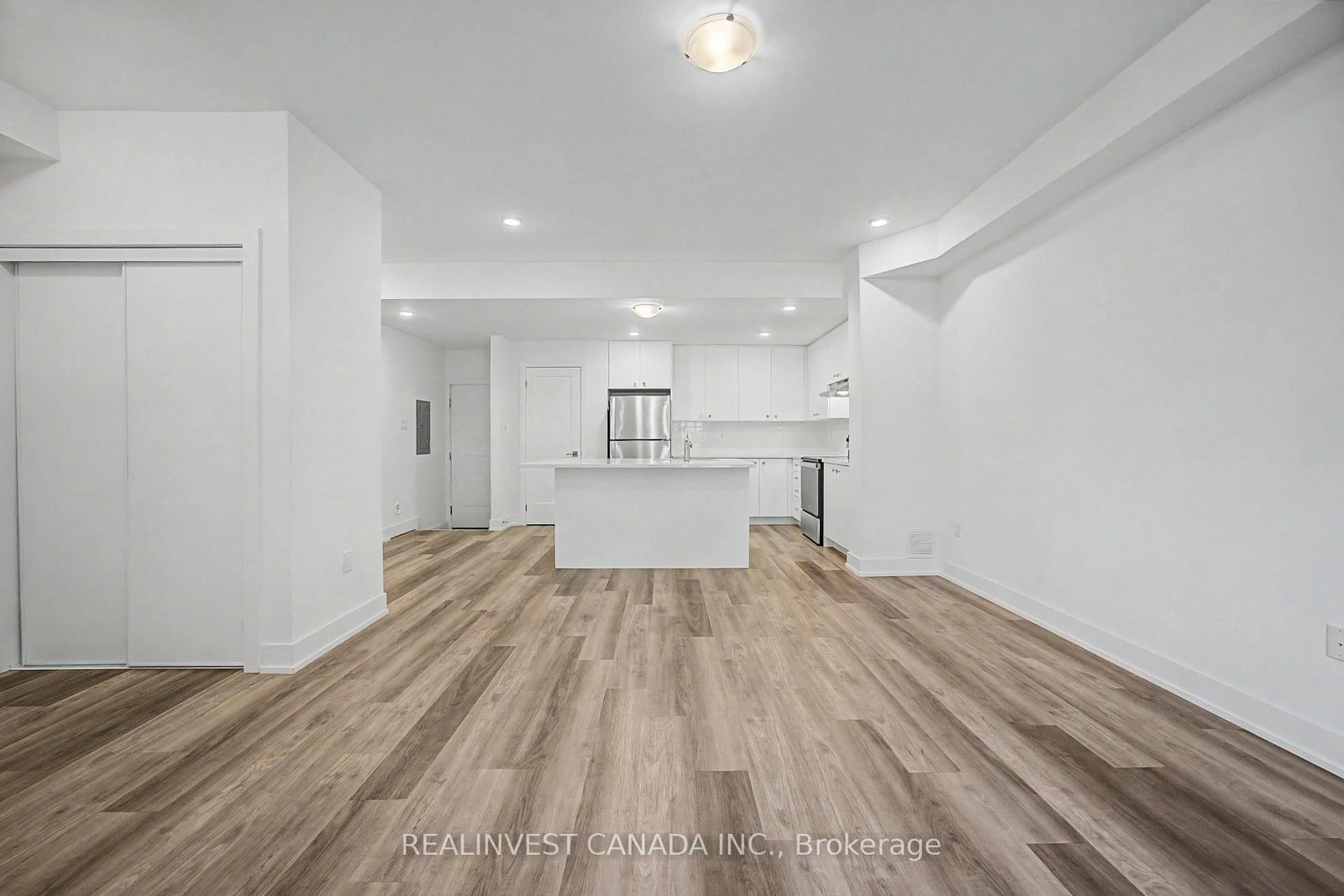 3 Bond Crescent • #10 • Richmond Hill, ON photo 17