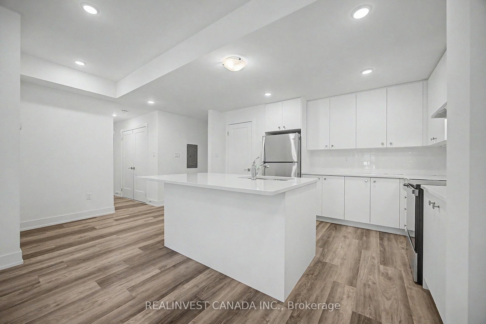 3 Bond Crescent • #10 • Richmond Hill, ON photo 18