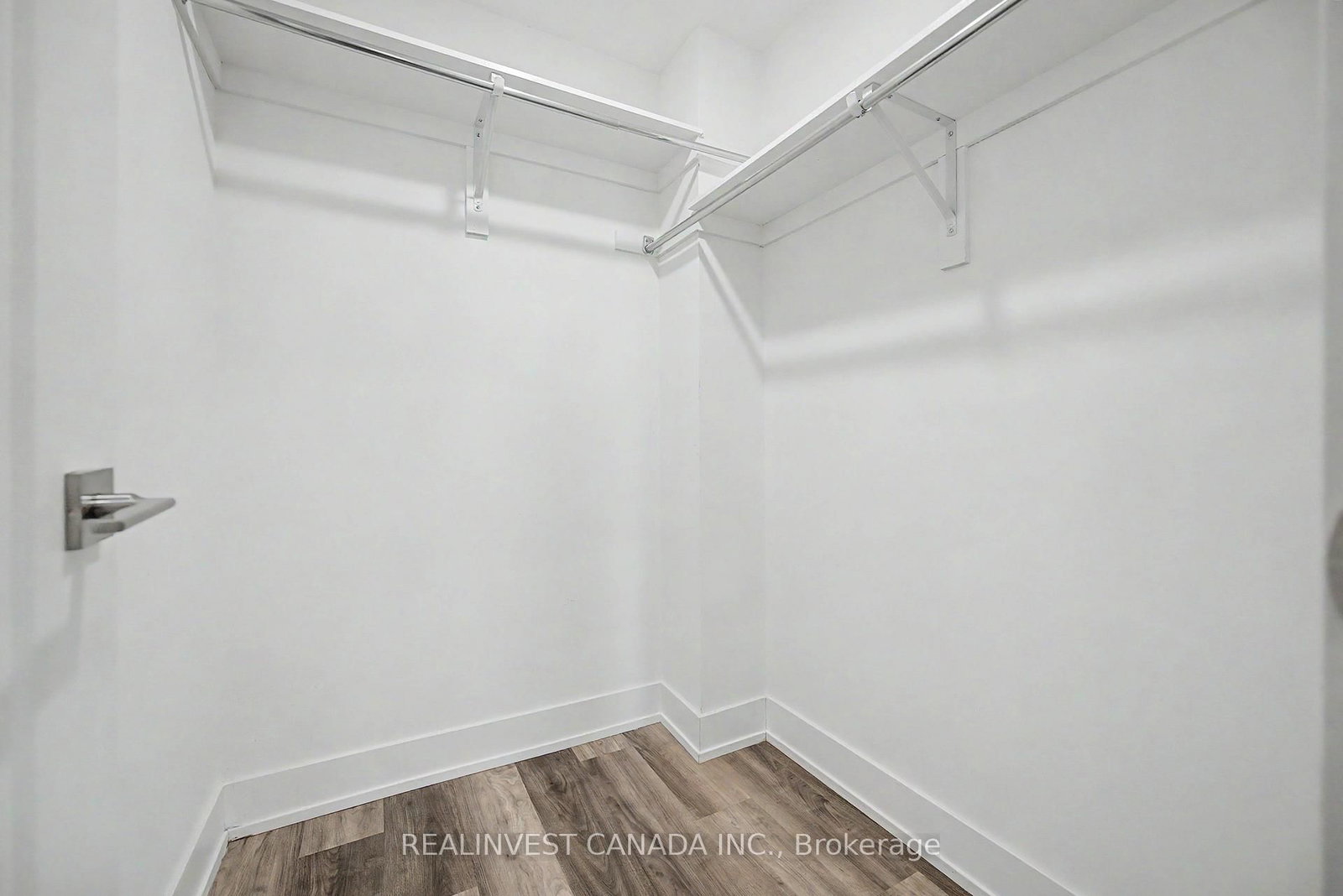3 Bond Crescent • #10 • Richmond Hill, ON photo 25