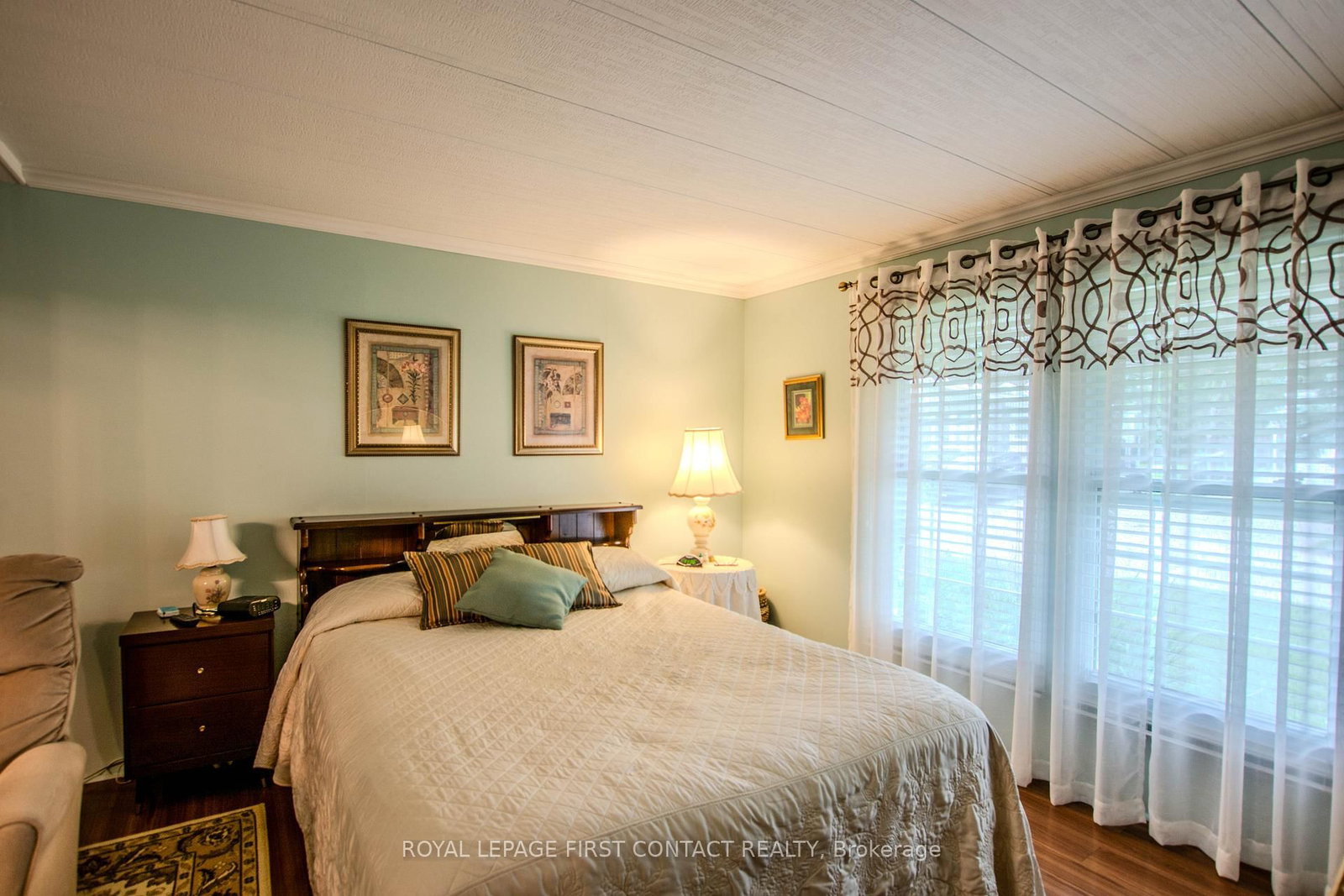 3 Honeysuckle Lane • Innisfil, ON photo 23