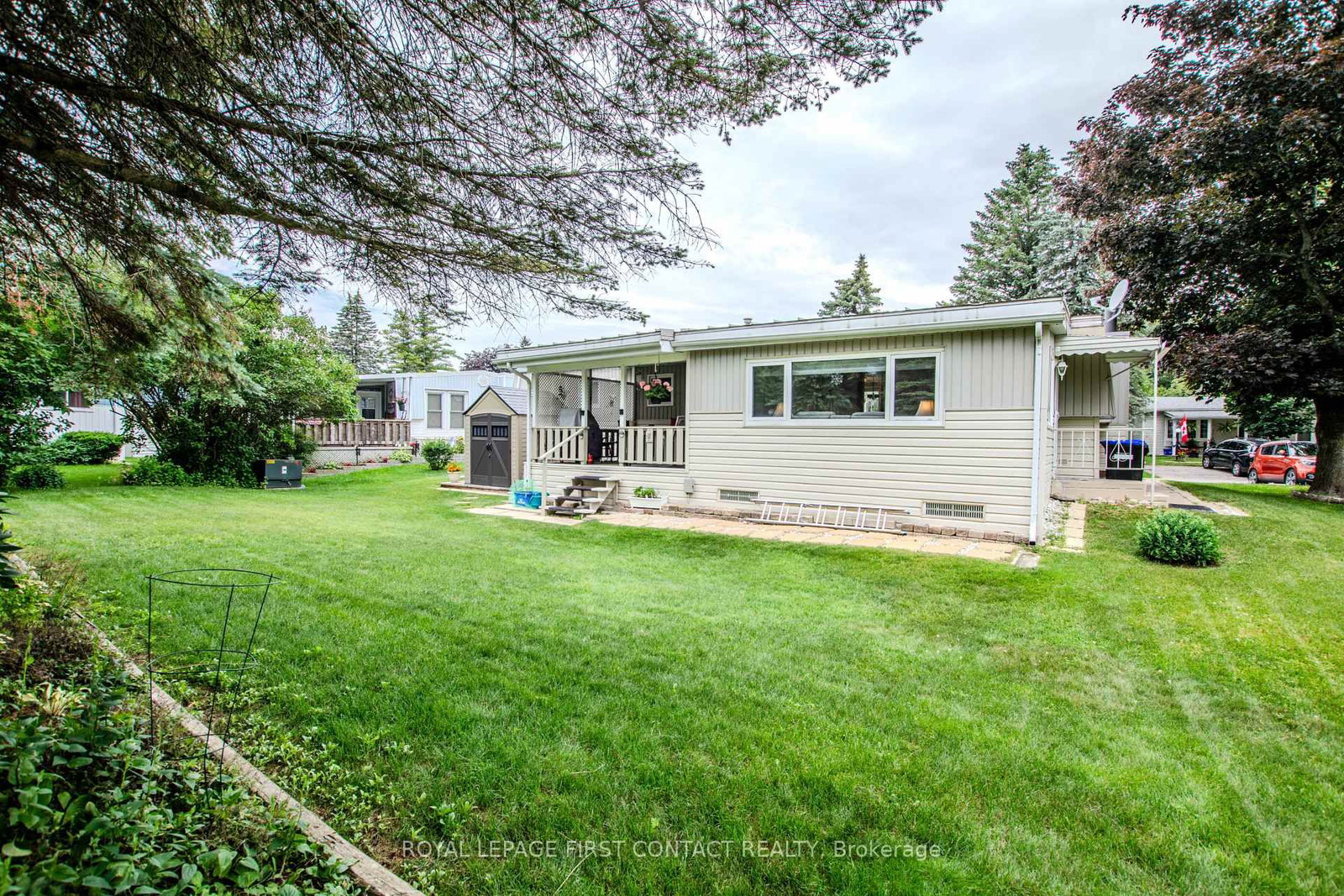 3 Honeysuckle Lane • Innisfil, ON photo 32