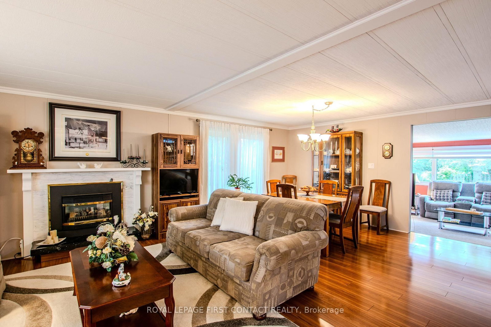 3 Honeysuckle Lane • Innisfil, ON photo 8