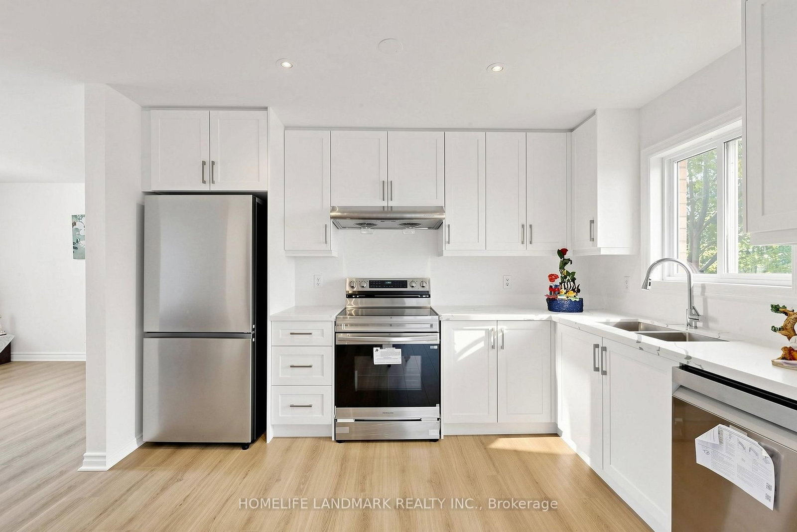 328 Winnifred Drive • Georgina, ON photo 11