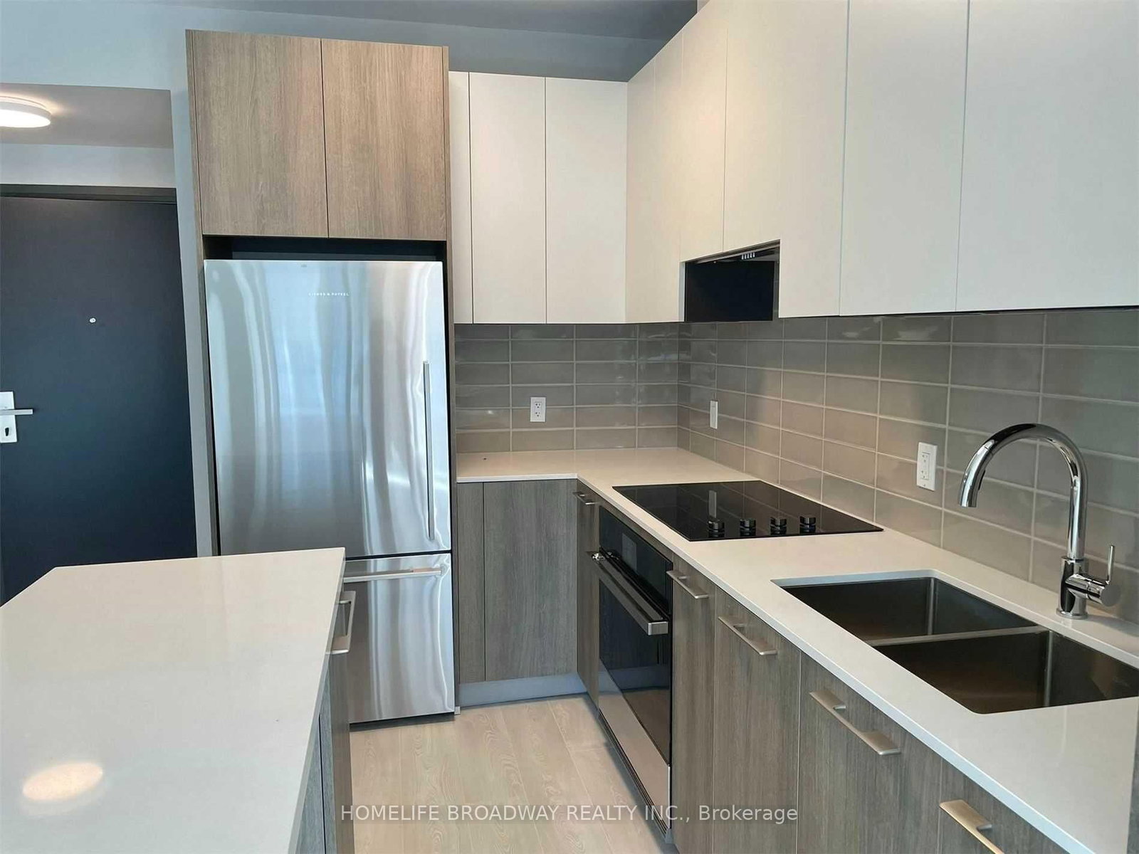 Condo for sale at 802-38 Water Walk Drive, Markham, Ontario, L3R 6M8 - Unionville - MLS: N13683402