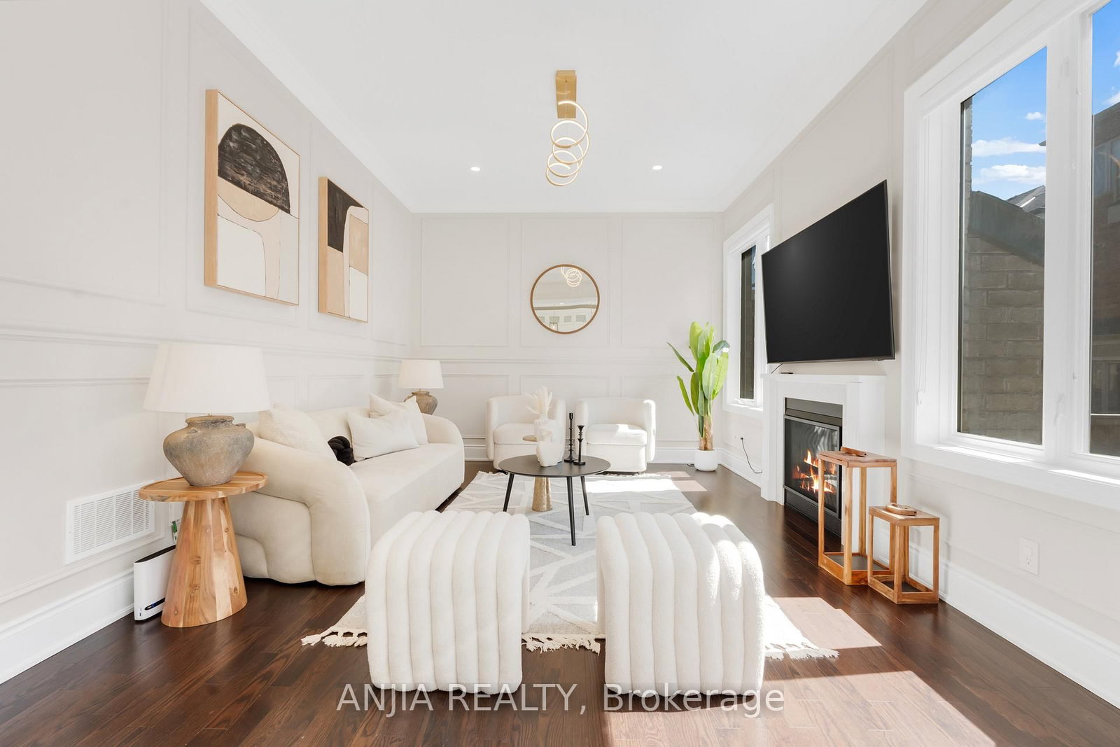 9 Mario Avenue • Markham, ON photo 14