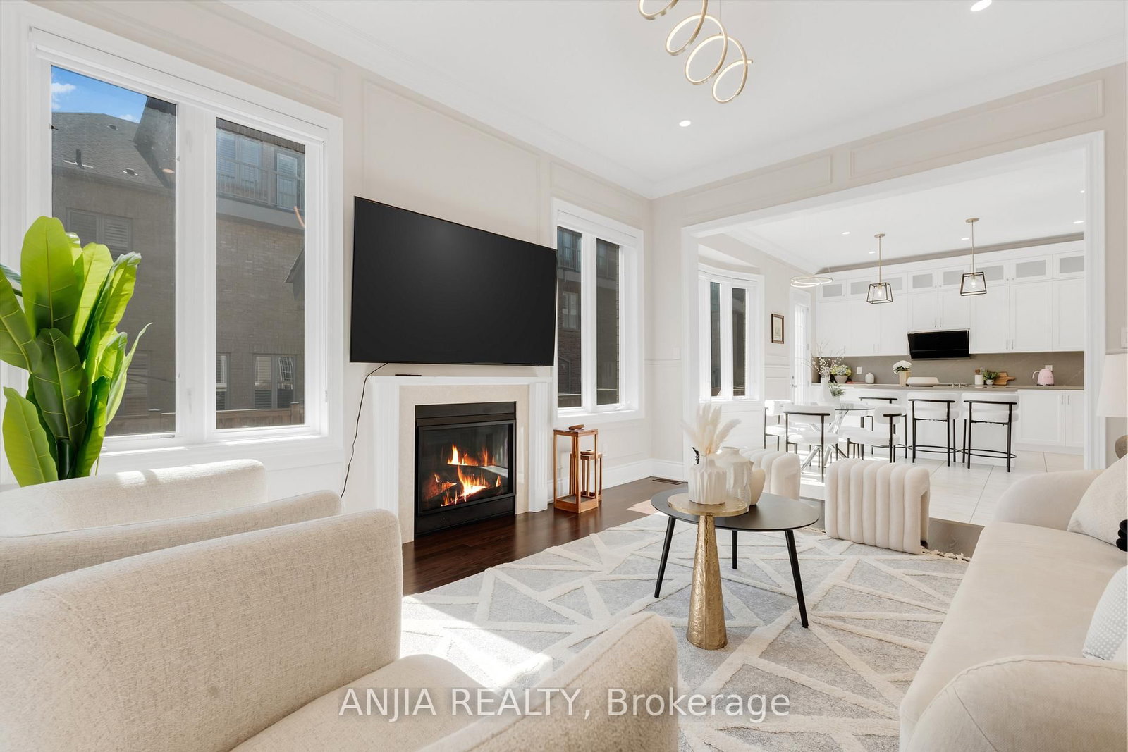 9 Mario Avenue • Markham, ON photo 16