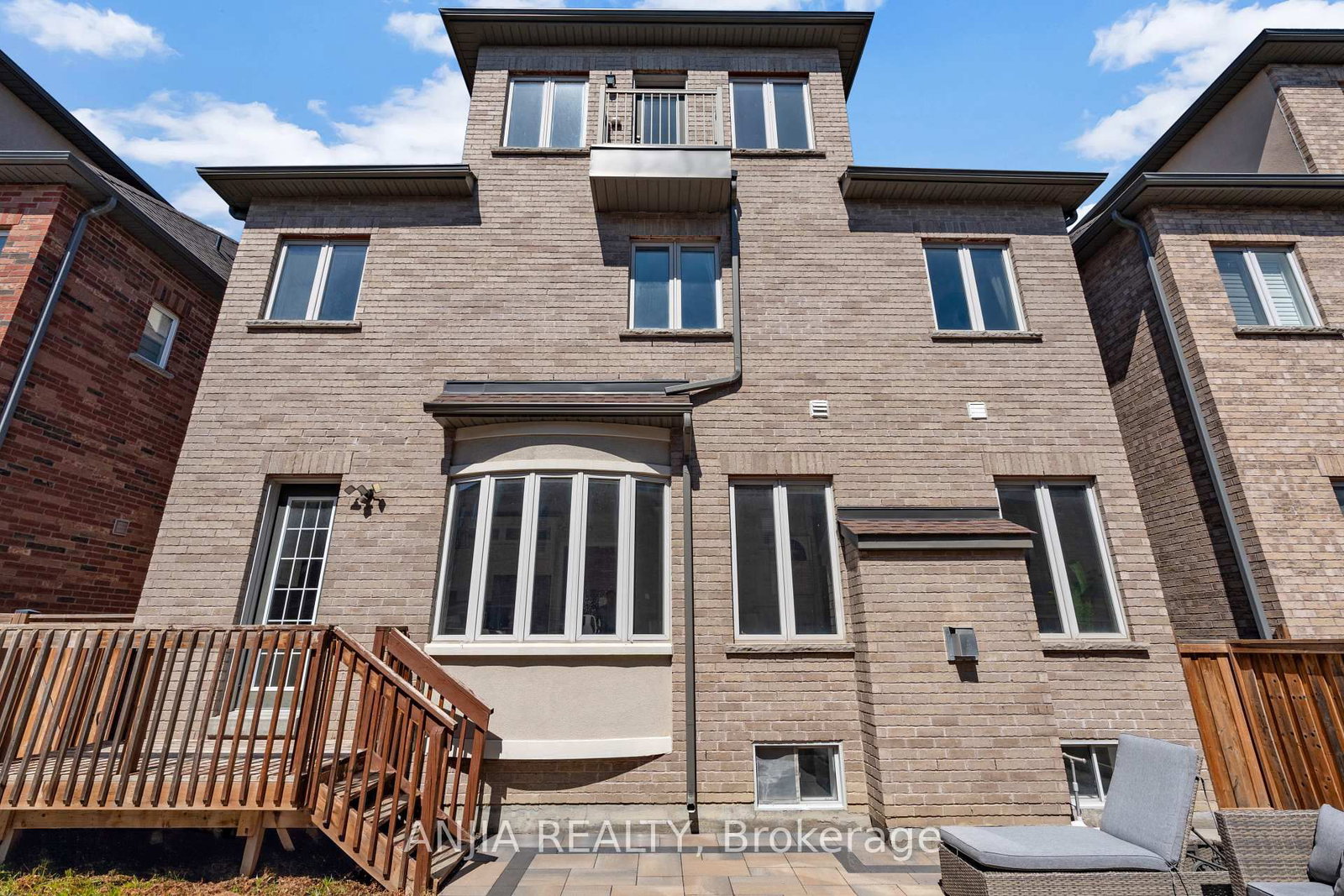 9 Mario Avenue • Markham, ON photo 42