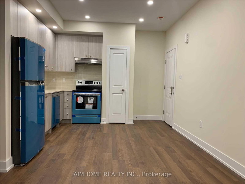 17 - 9 Phelps Lane