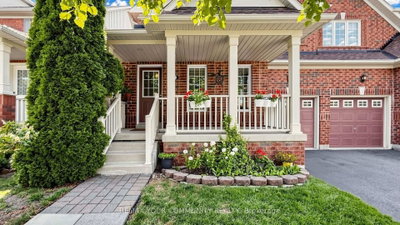 230 Hammersly Boulevard • Markham, ON photo 2