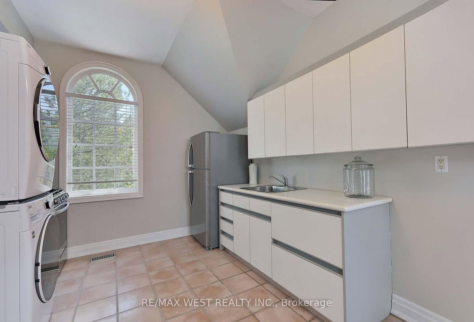 5 Humberview Drive • Vaughan, ON photo 27