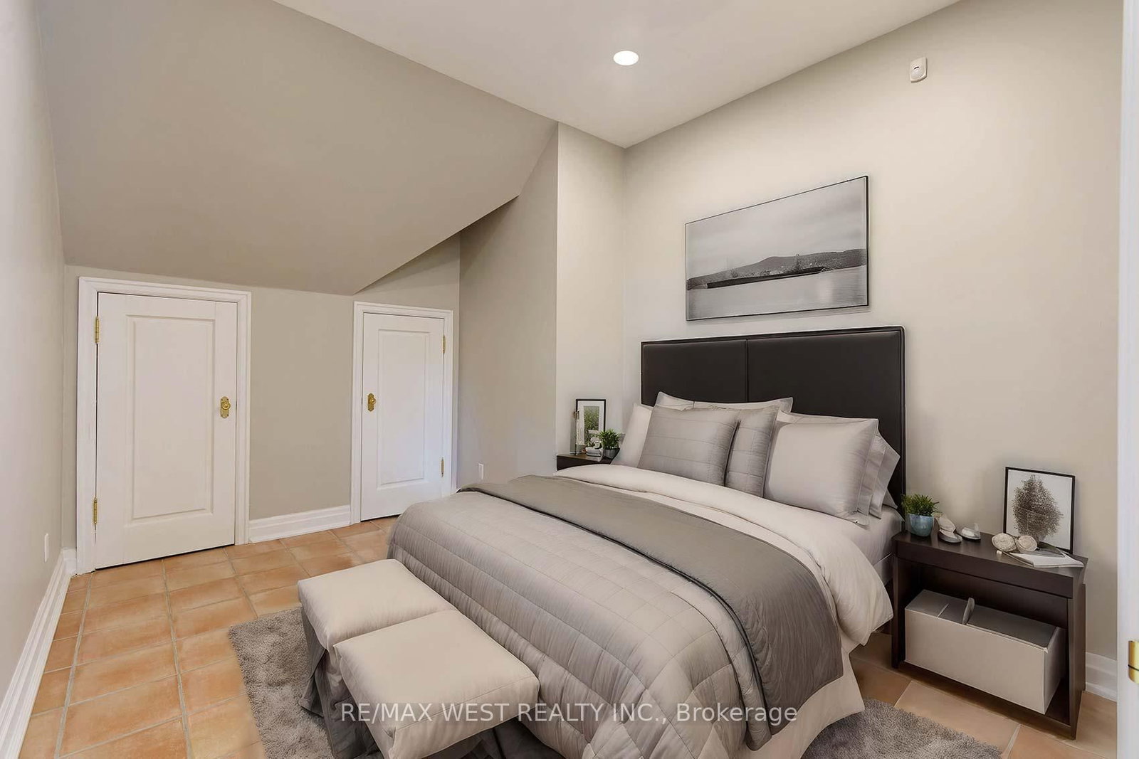 5 Humberview Drive • Vaughan, ON photo 29