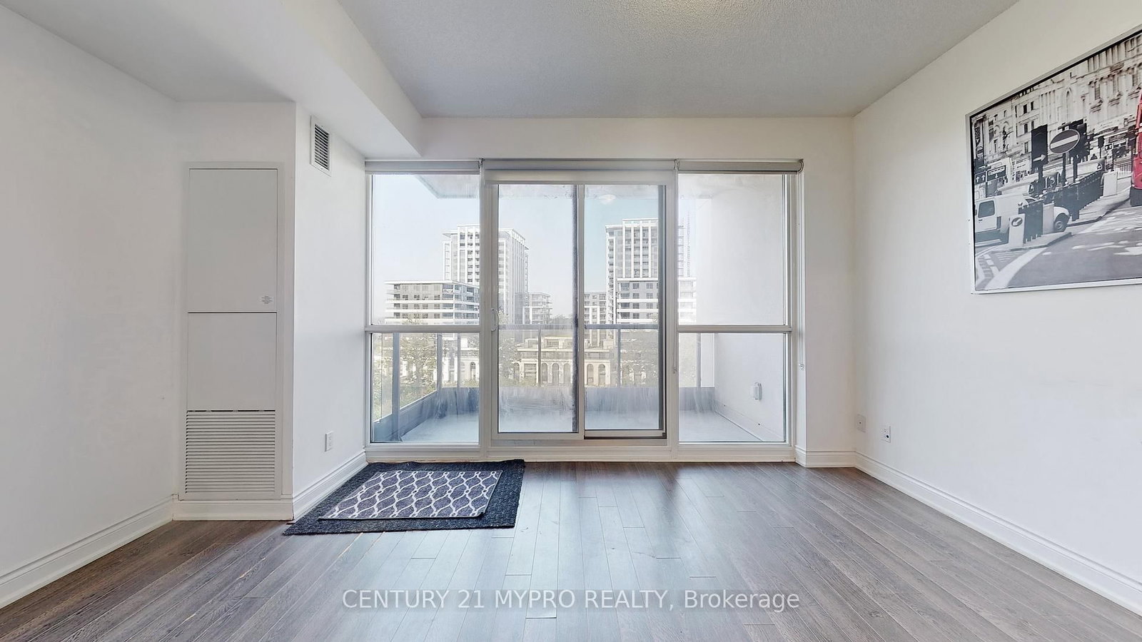 705 - 38 Cedarland Drive, Markham 3
