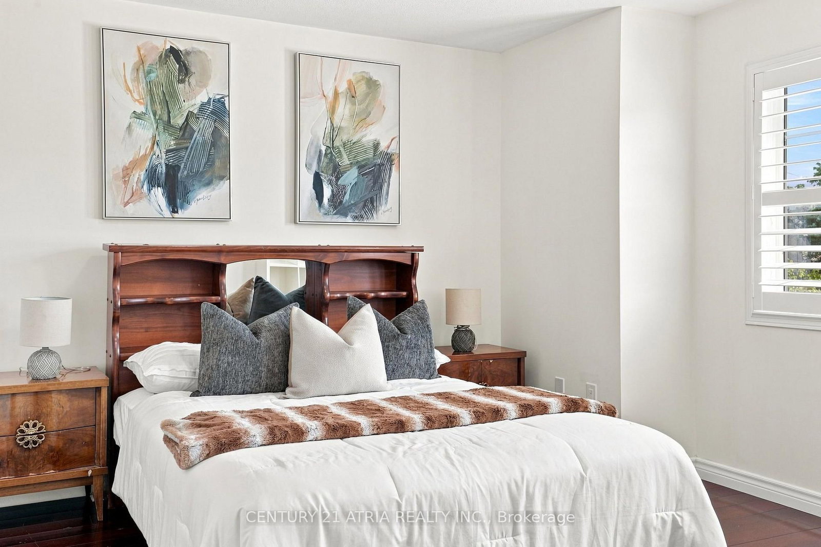 136 Rollinghill Road • Richmond Hill, ON photo 24