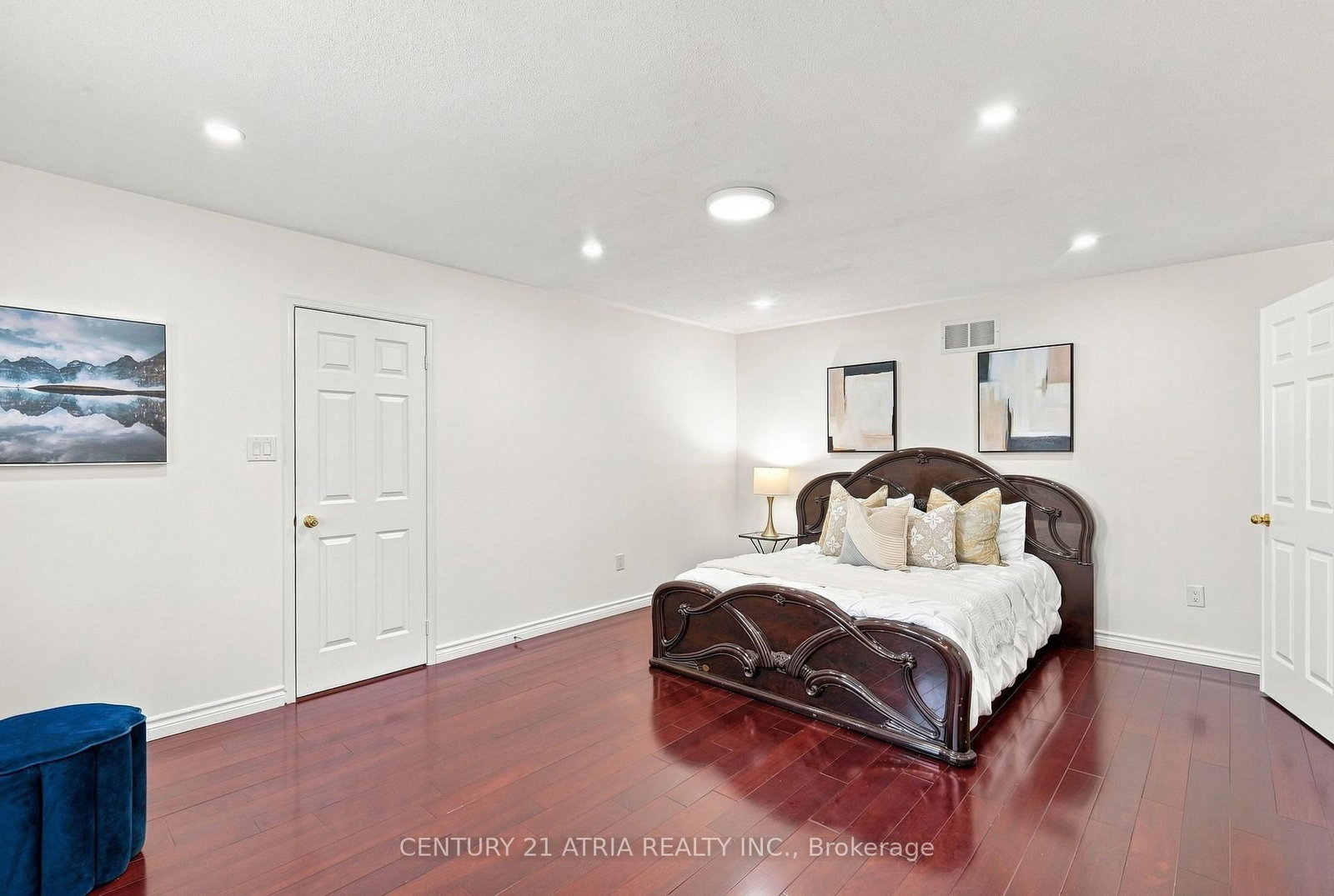 136 Rollinghill Road • Richmond Hill, ON photo 31