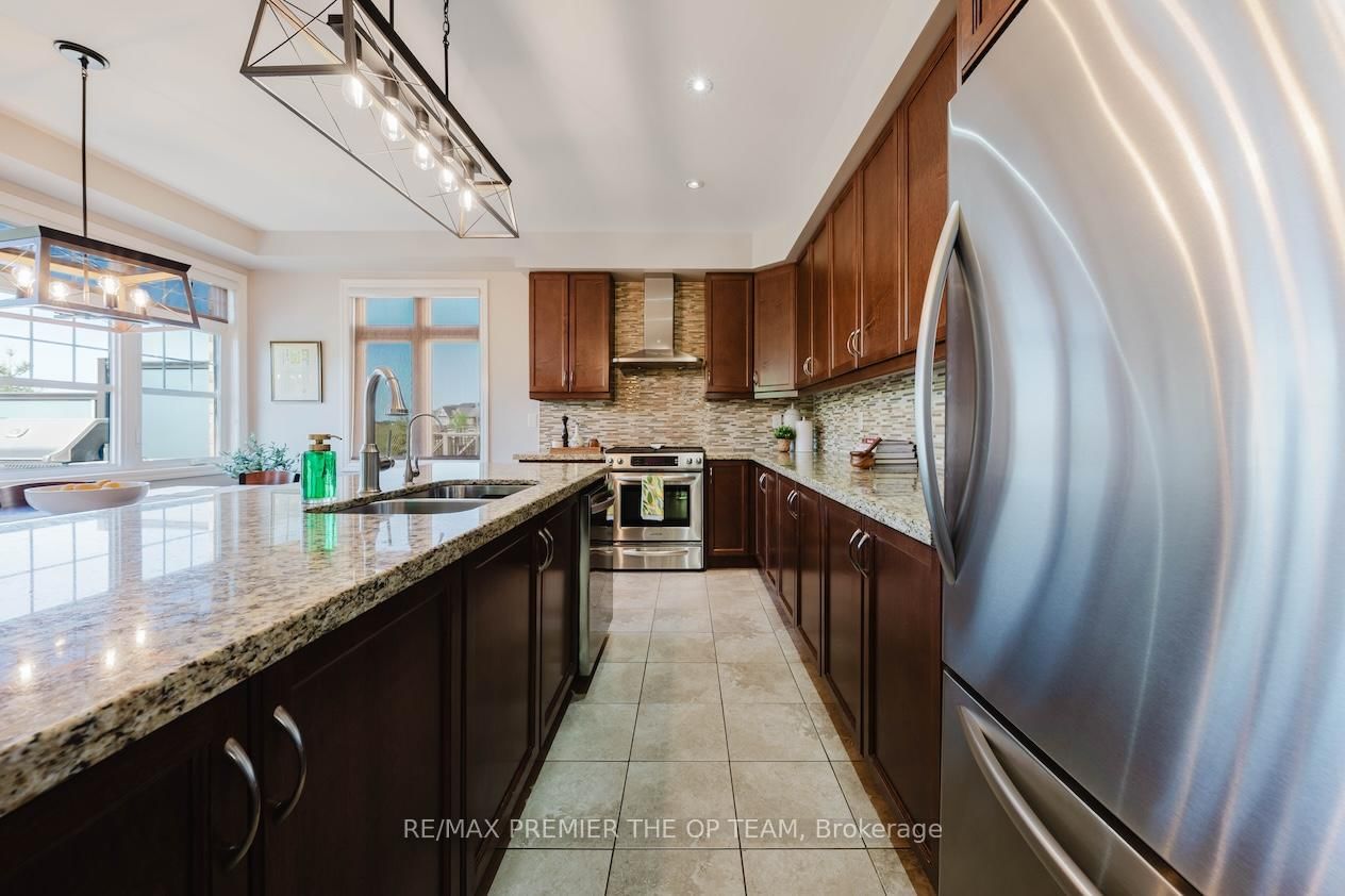 22 Adelia Place • King, ON photo 17
