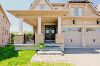 22 Adelia Place • King, ON photo 6