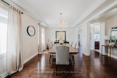 22 Adelia Place • King, ON photo 9