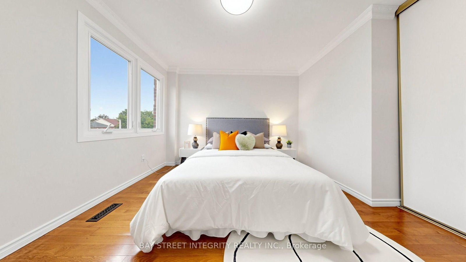 41 Jonathan Gate • Vaughan, ON photo 32
