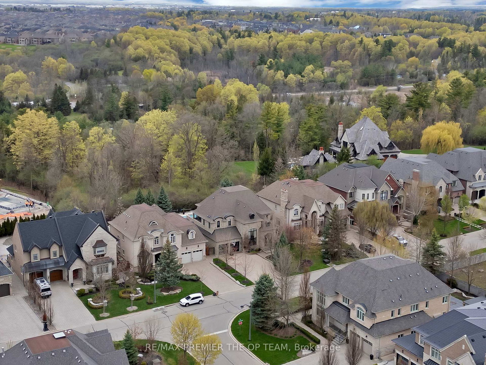 62 Autumn Grove Court • Vaughan, ON photo 7