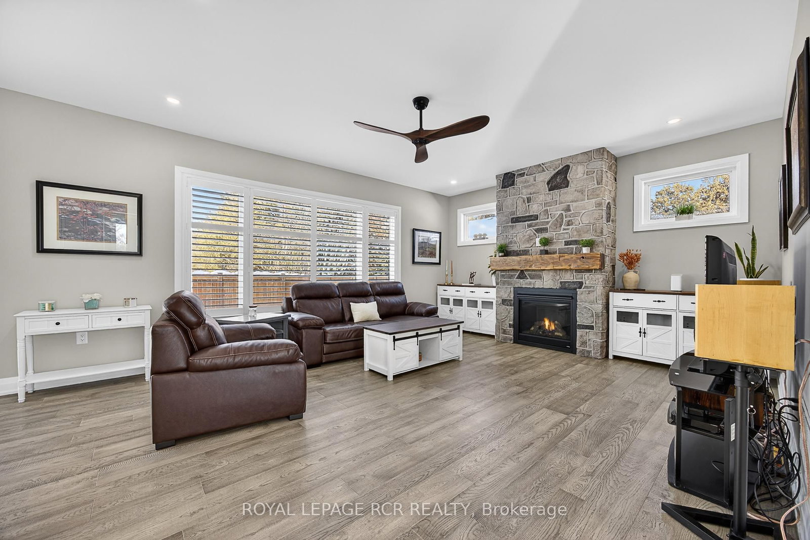28 St. George Street • Georgina, ON photo 14