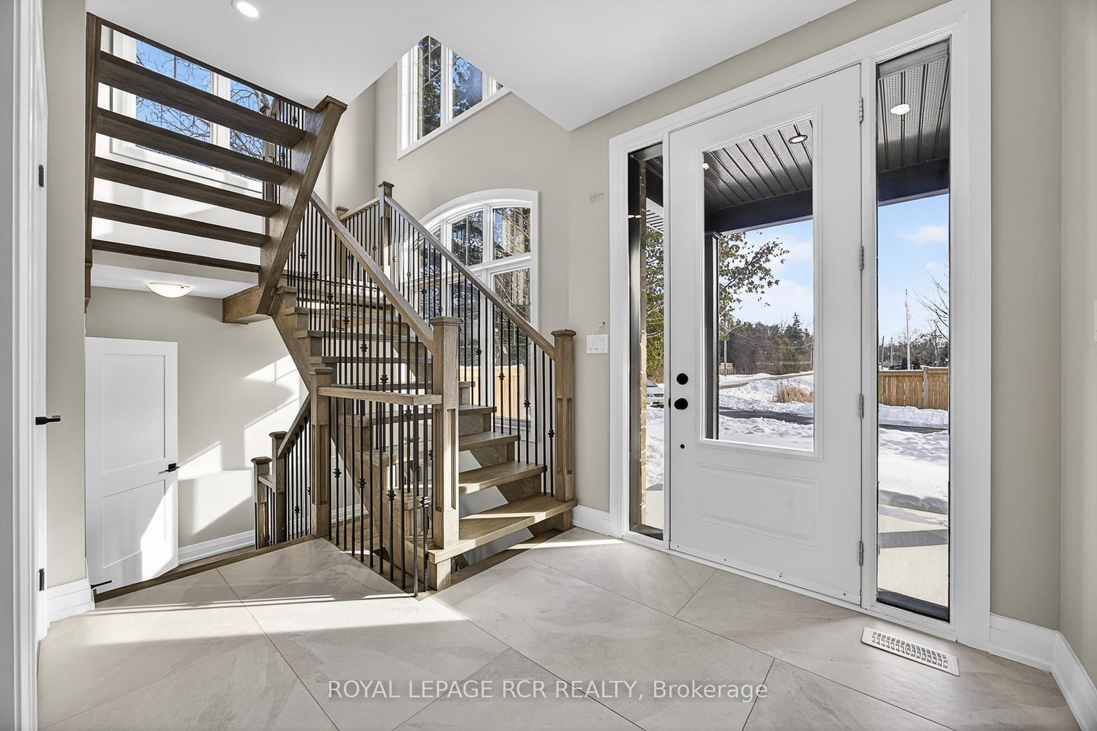 28 St. George Street • Georgina, ON photo 20