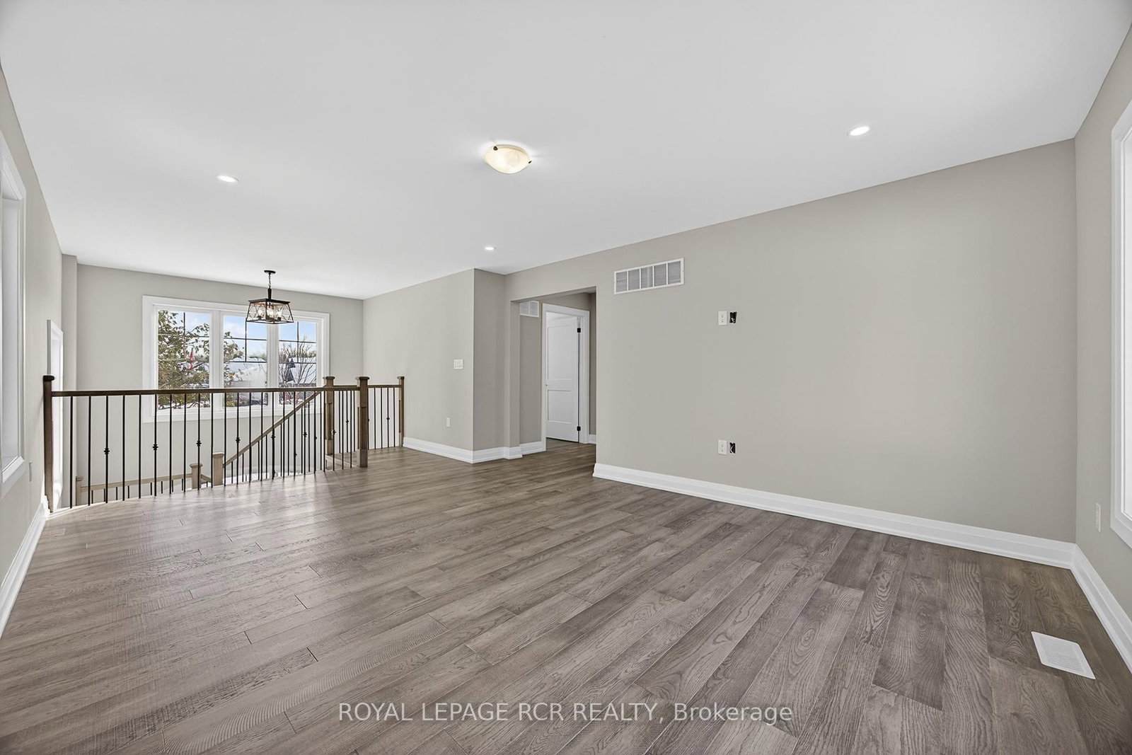 28 St. George Street • Georgina, ON photo 22