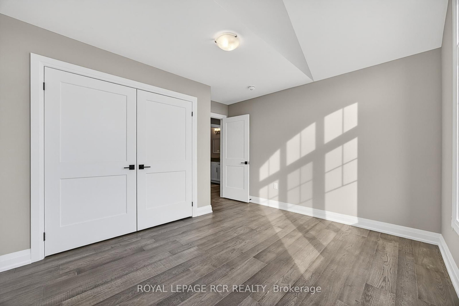 28 St. George Street • Georgina, ON photo 34