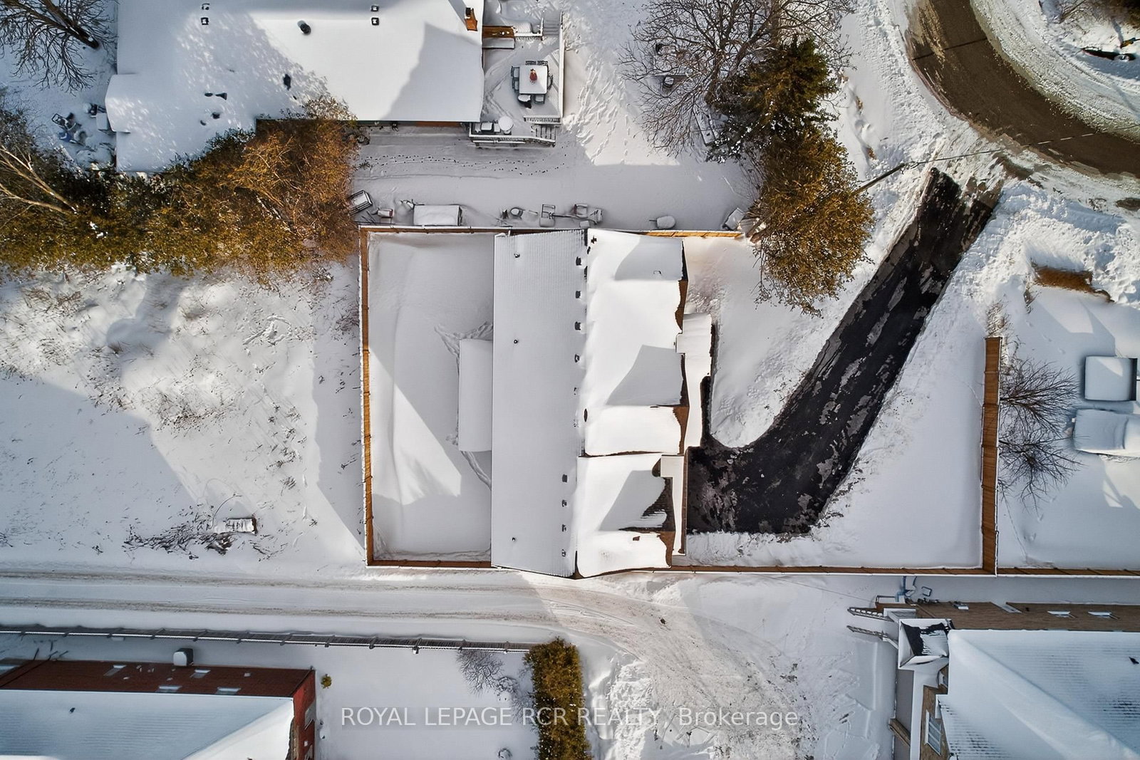 28 St. George Street • Georgina, ON photo 38