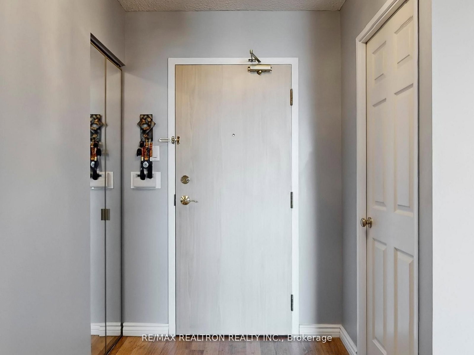 40 Harding Boulevard W • #1015 • Richmond Hill, ON photo 35
