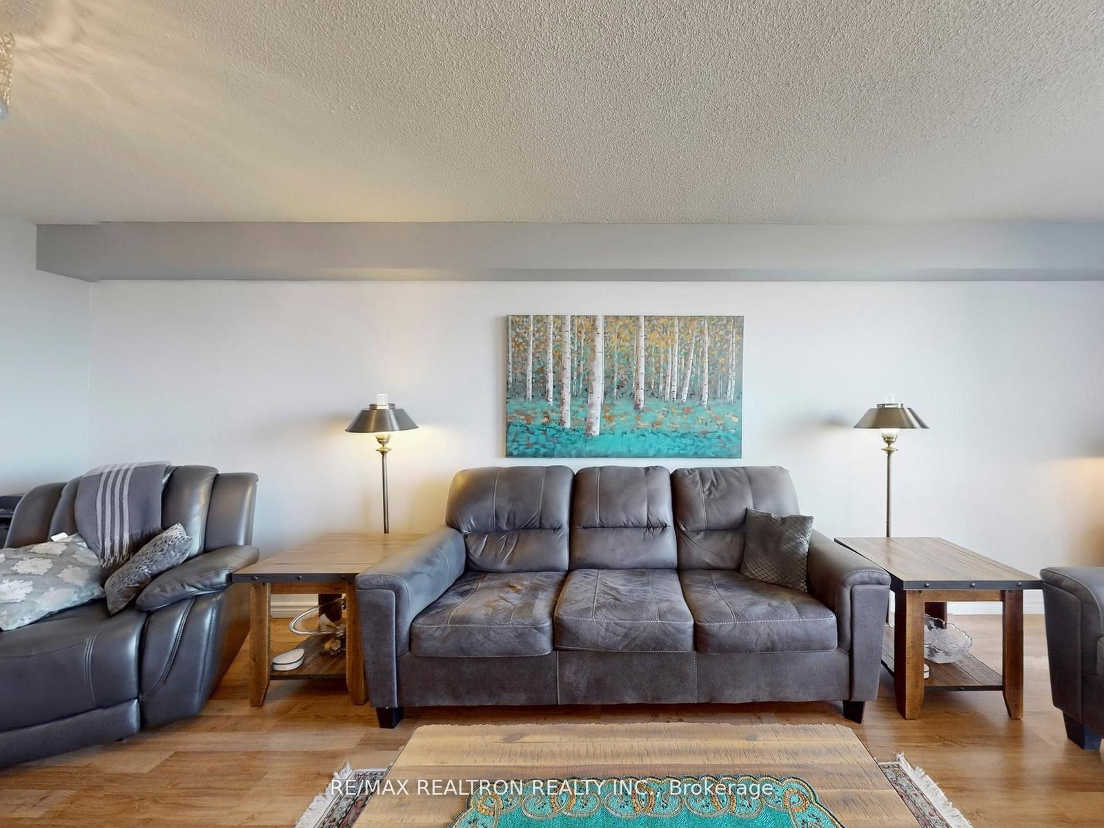 40 Harding Boulevard W • #1015 • Richmond Hill, ON photo 8