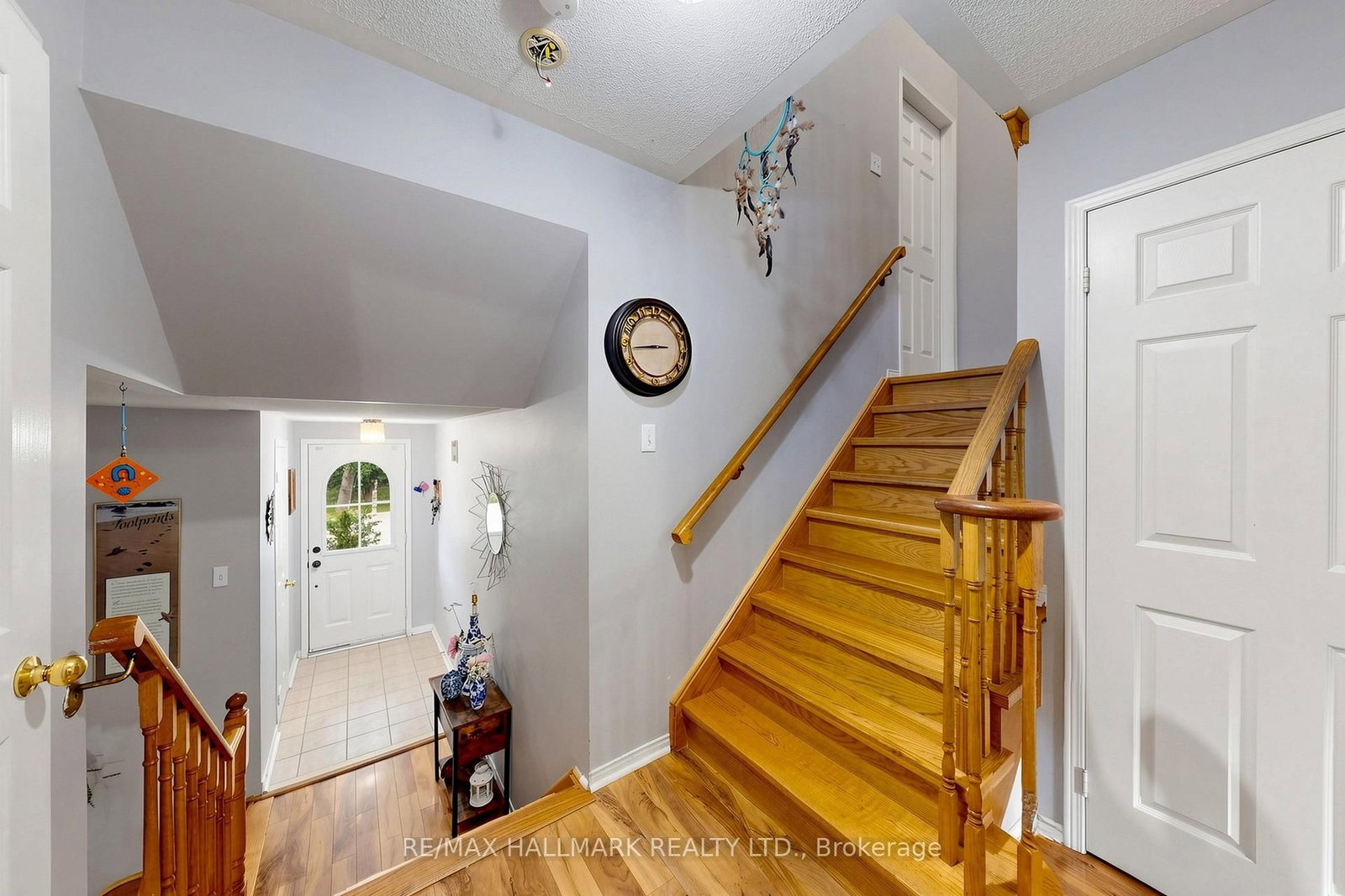 5 Evelyn Buck Lane • Aurora, ON photo 17