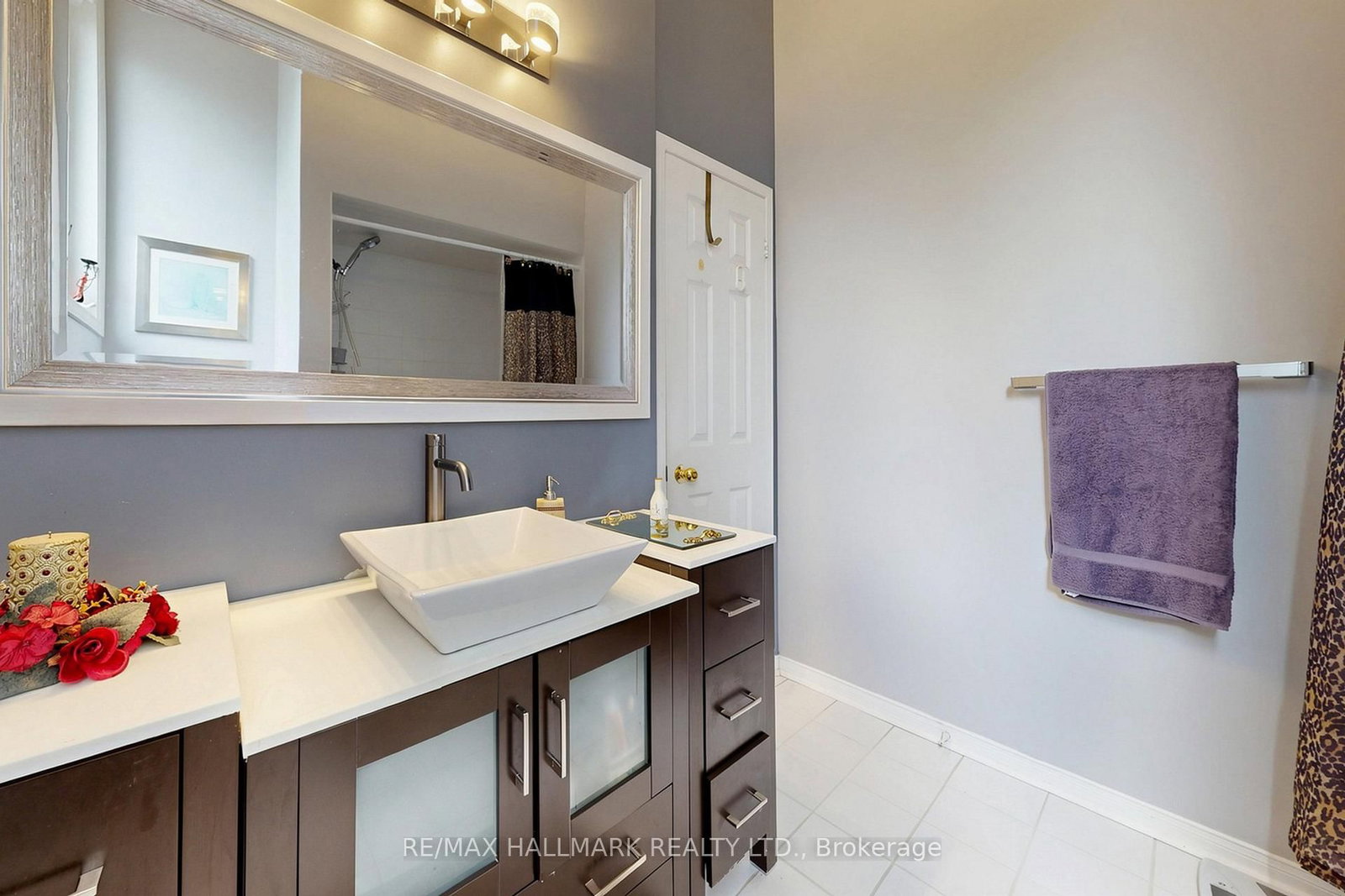 5 Evelyn Buck Lane • Aurora, ON photo 25