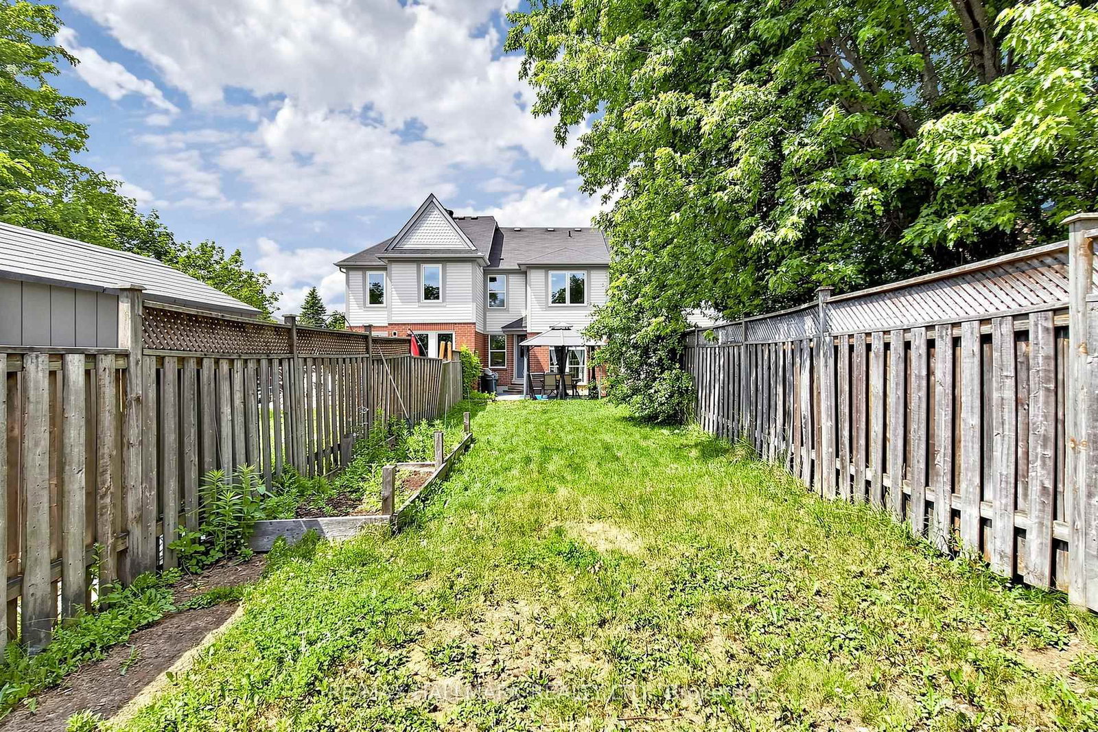 5 Evelyn Buck Lane • Aurora, ON photo 43
