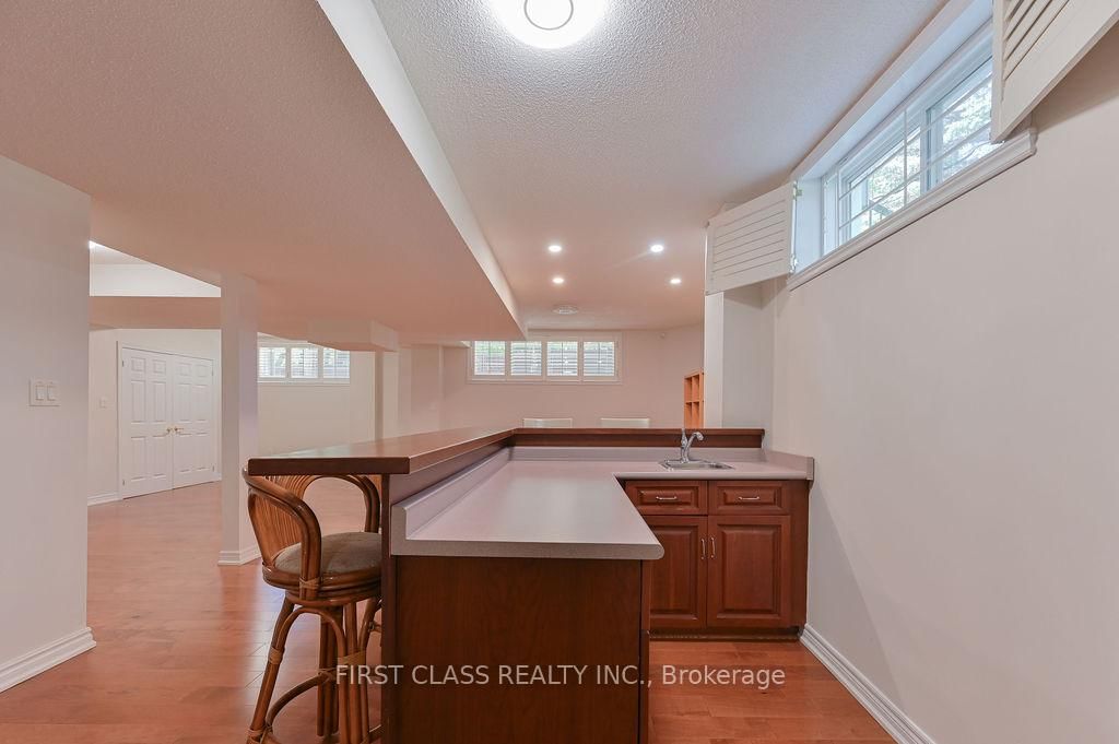 2 wainwright Avenue • Richmond Hill, ON photo 42