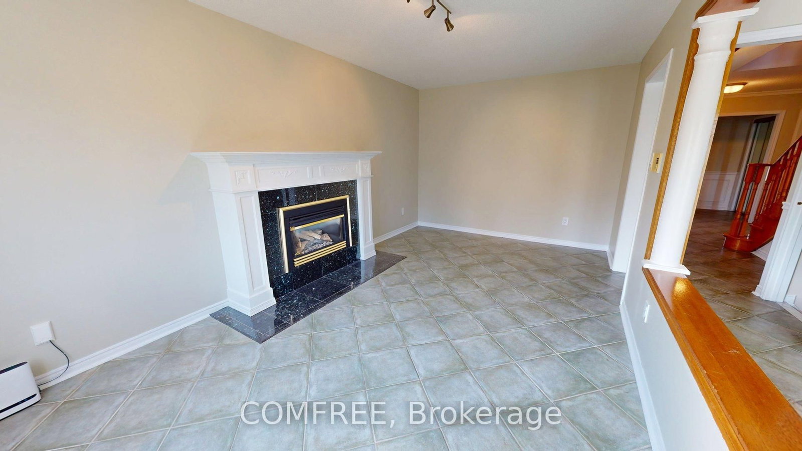 51 Venetian Crescent • Vaughan, ON photo 13