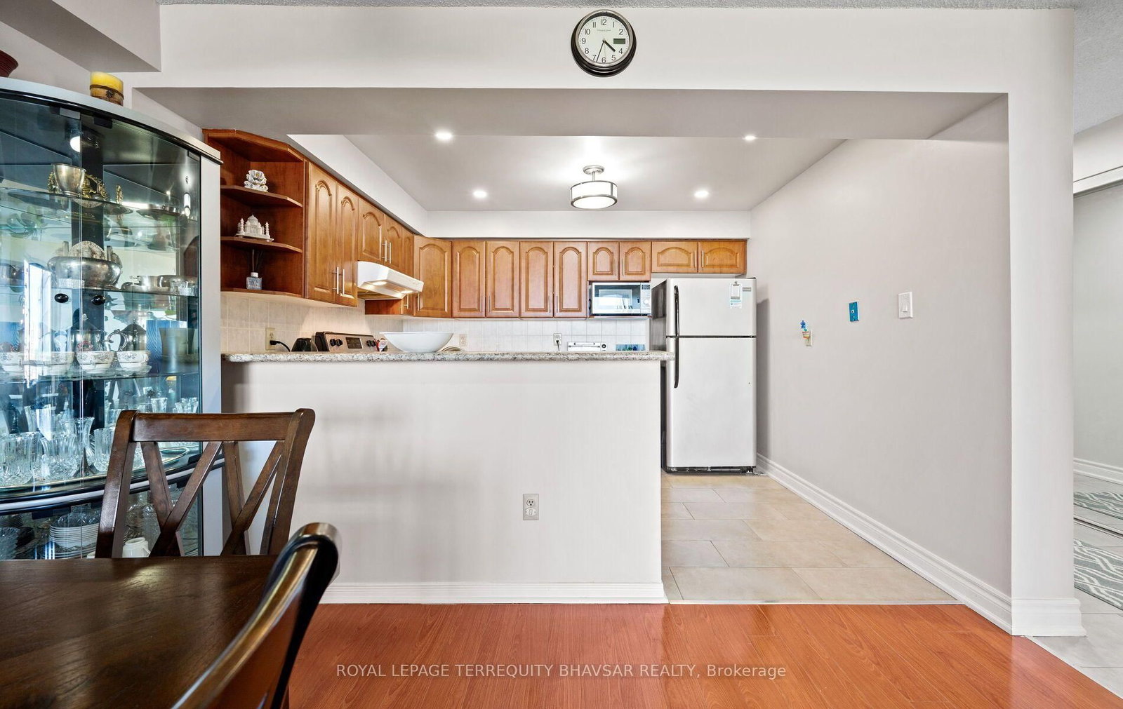309 Major Mackenzie Drive E • #915 • Richmond Hill, ON photo 19