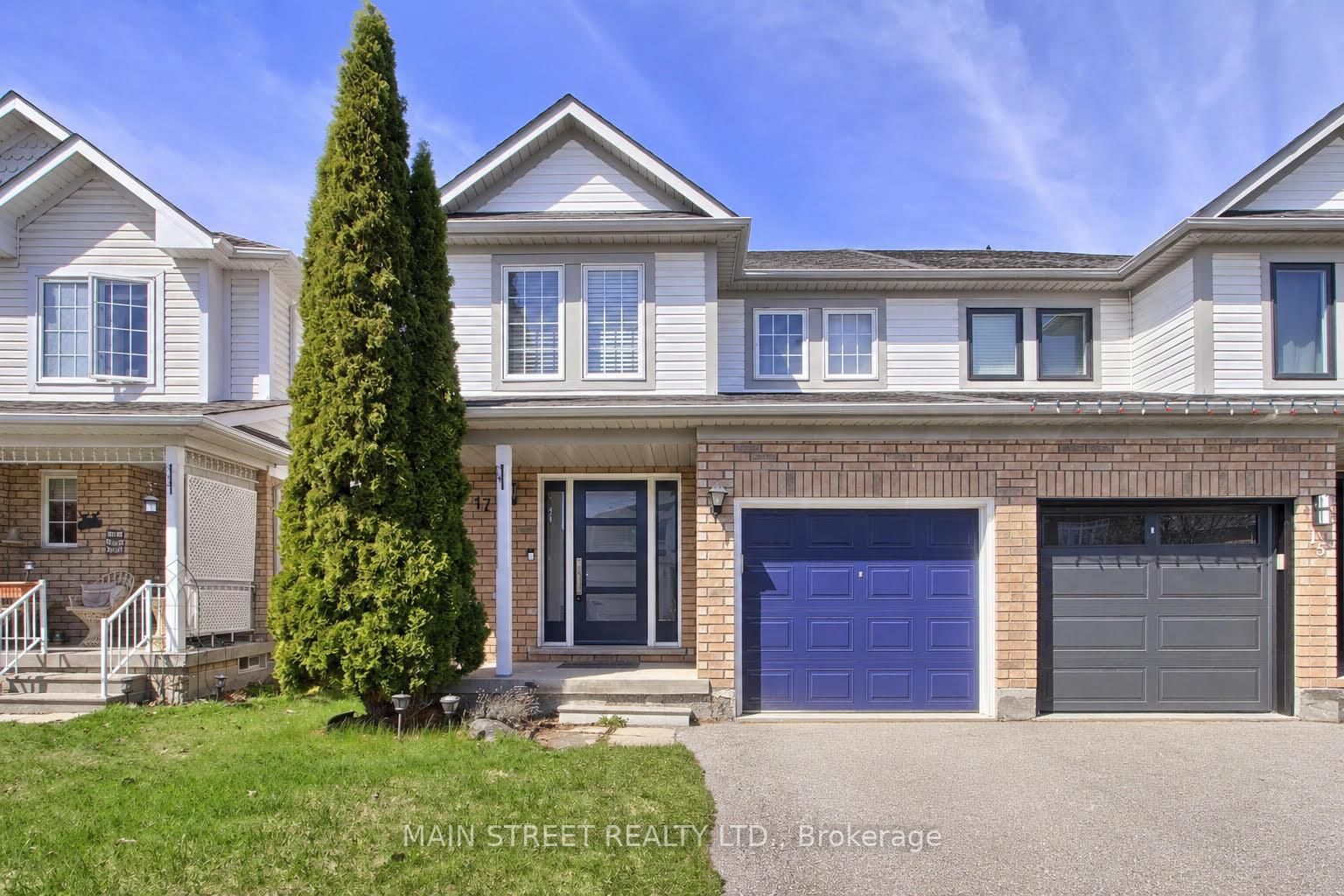 17 Hirst Avenue • Georgina, ON photo 1