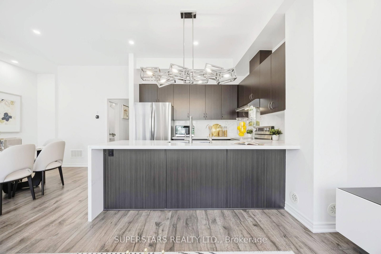30 Arborea Lane • Whitchurch-Stouffville, ON photo 18