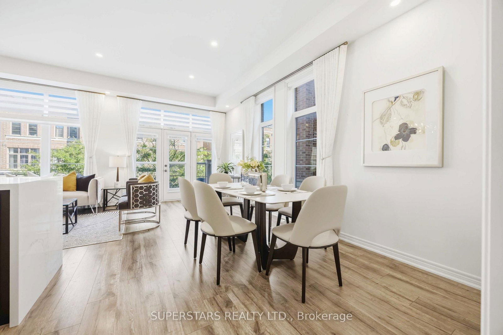 30 Arborea Lane • Whitchurch-Stouffville, ON photo 6