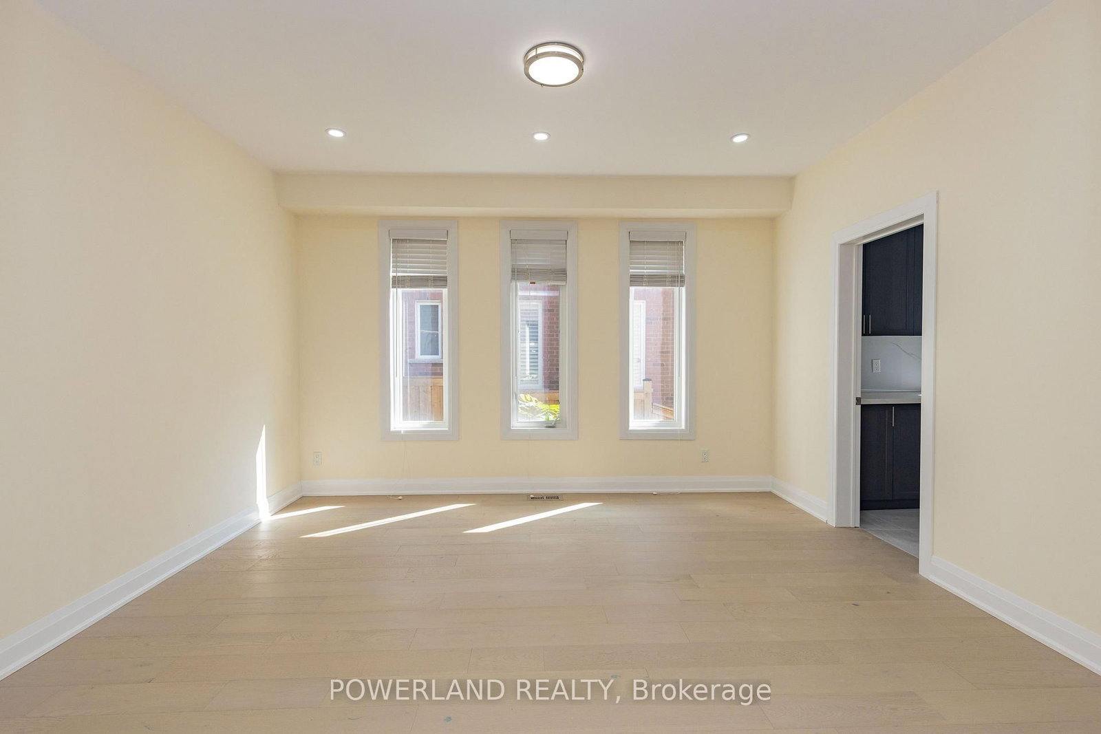3 Fairgrounds Lane • Brock, ON photo 21