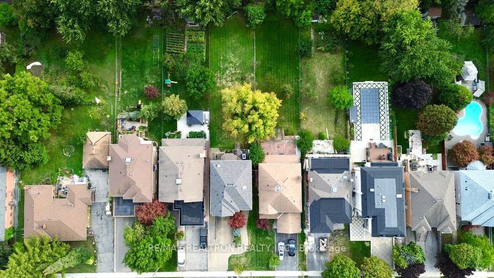 93 Oak Avenue • Richmond Hill, ON photo 35