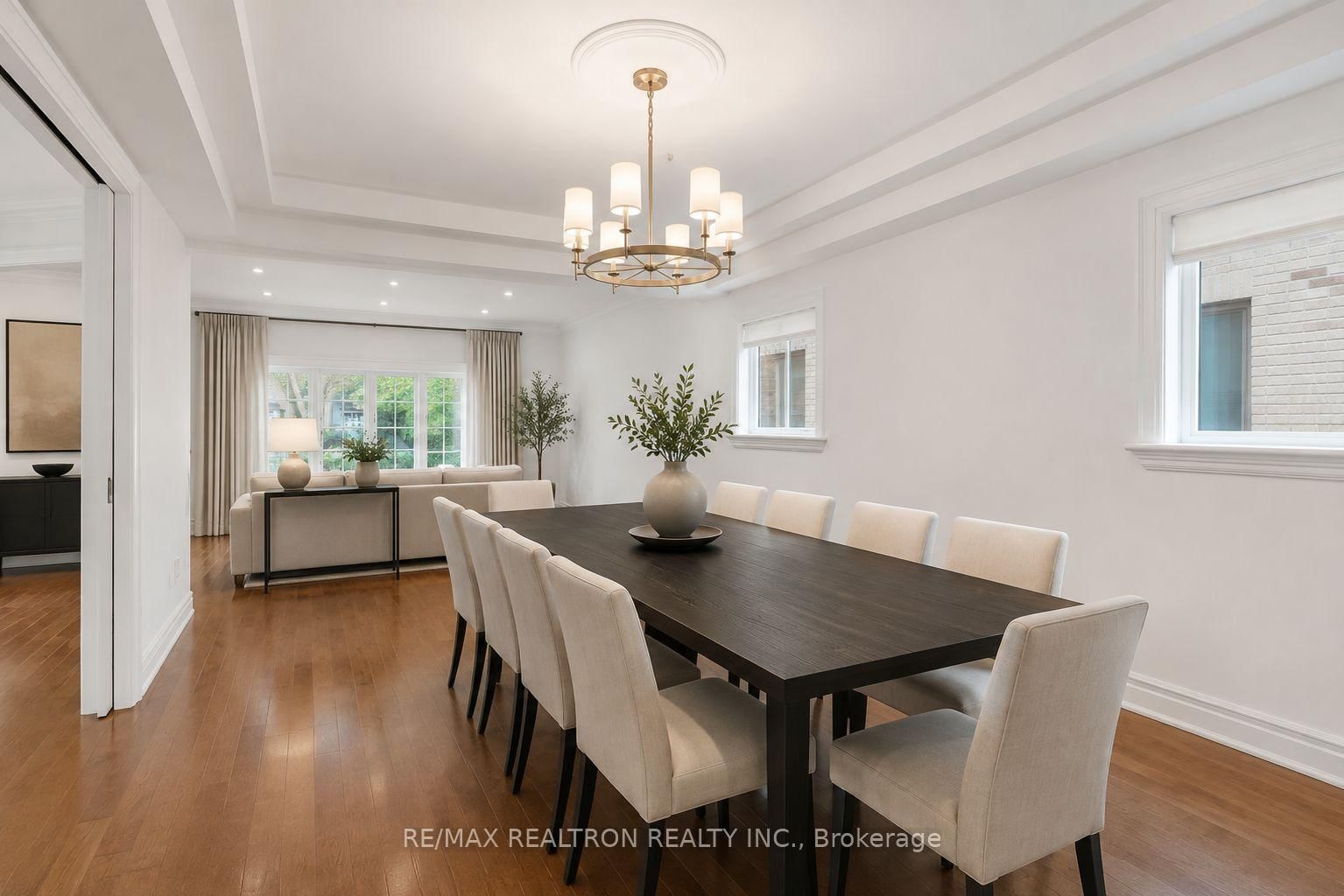 93 Oak Avenue • Richmond Hill, ON photo 5