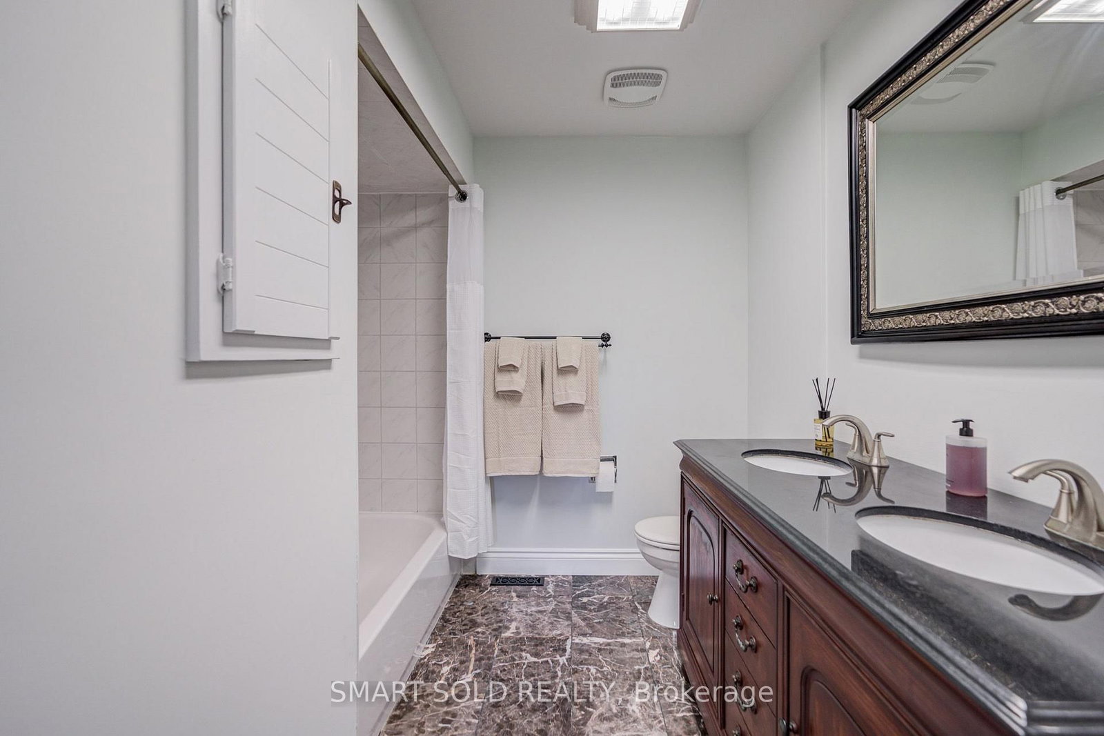 24 Snider Drive • Markham, ON photo 23