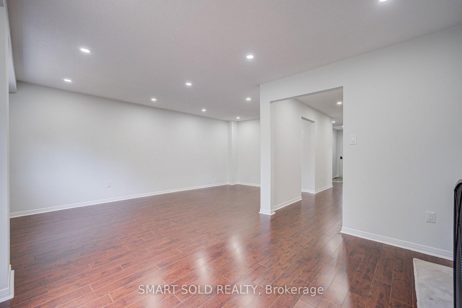 24 Snider Drive • Markham, ON photo 9