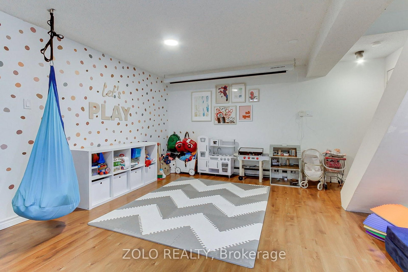 388 Terry Drive • Newmarket, ON photo 24