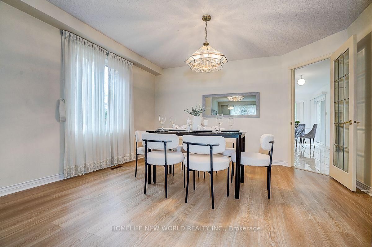 51 Leighland Drive • Markham, ON photo 11